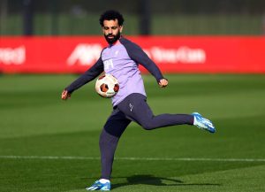 صورة توضيحية لمقال : إشادة مورينيو بمحمد صلاح وعبد الستار صبرى