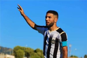 صورة توضيحية لمقال : استدعاء منتخب الجزائر لاحمد قندوسى لاعب سيراميكا كليوباترا